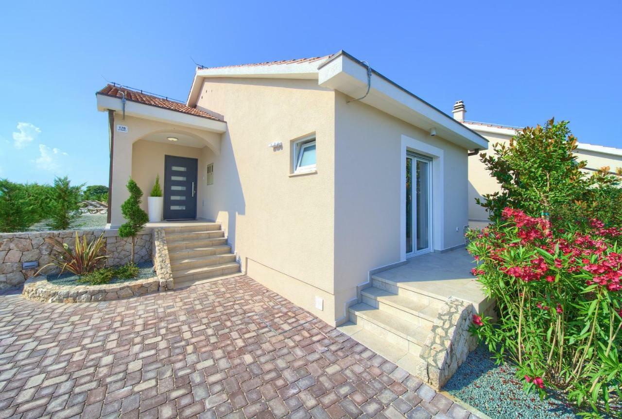 Holiday Home Elegant Vrh  Εξωτερικό φωτογραφία